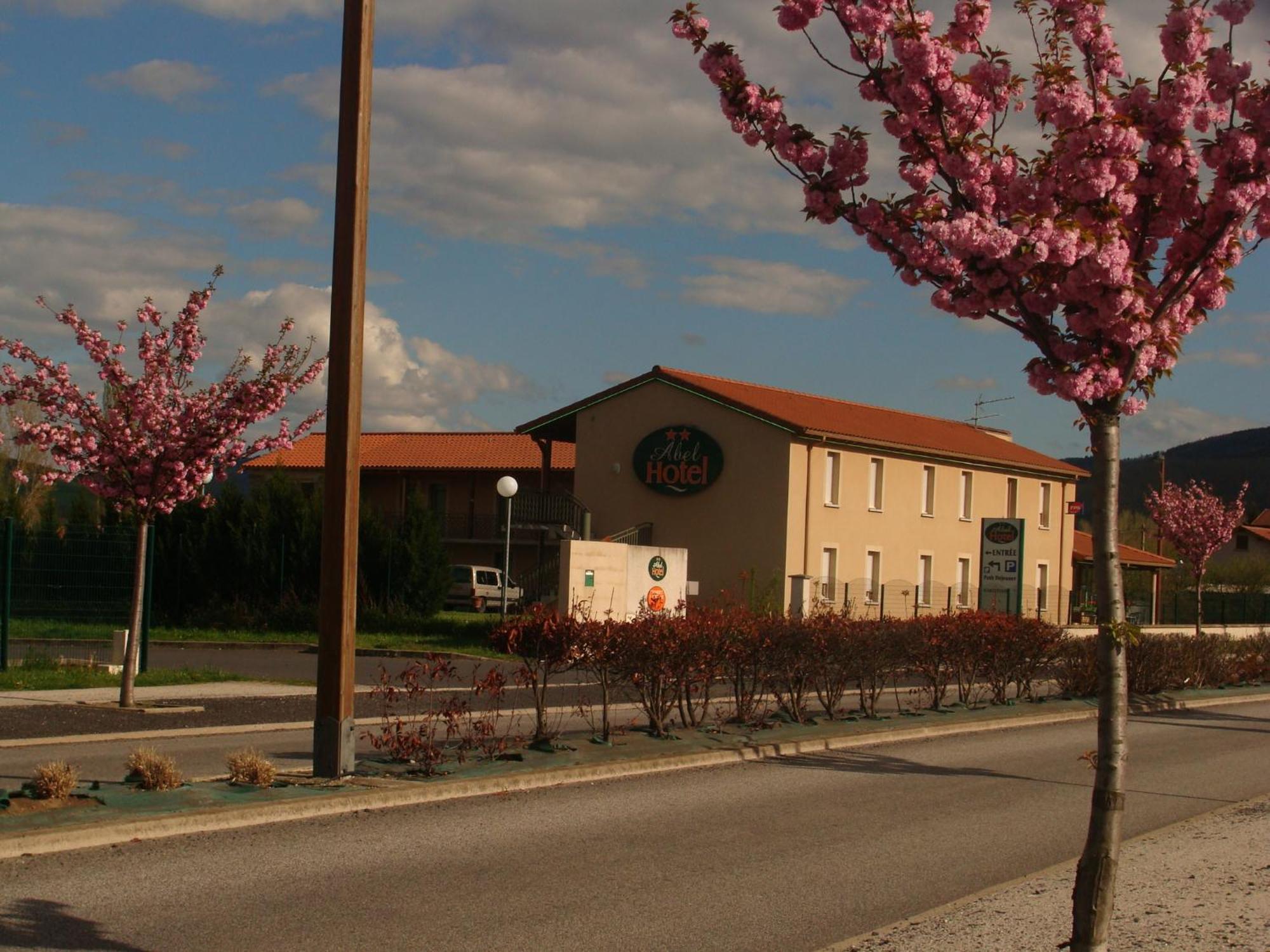 Abel Hotel Langeac Dış mekan fotoğraf